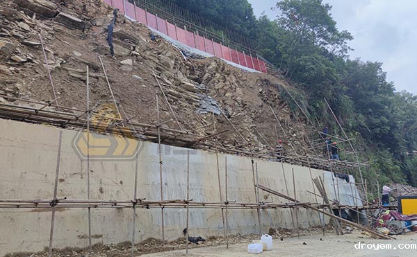 公路边坡灾后修复处治