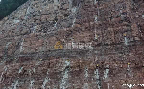 边坡主动防护网施工步骤