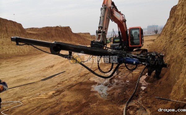 锚杆钻孔过程中的注意事项有哪些