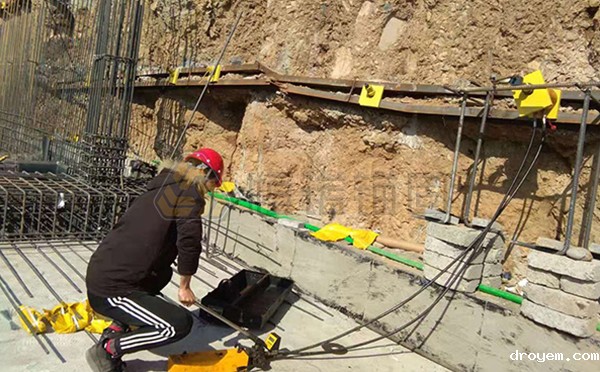 自钻式中空注浆锚杆施工工艺