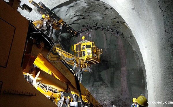 自钻式中空锚杆应用于隧道超前支护 自钻式中空锚杆应用于隧道超前支护